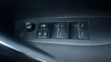 Toyota Corolla 1.8 VVT-i Hybrid Icon 5dr CVT Hybrid Hatchback